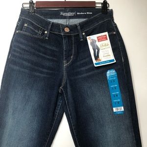 New Levi’s 6M modern slim bootcut jeans